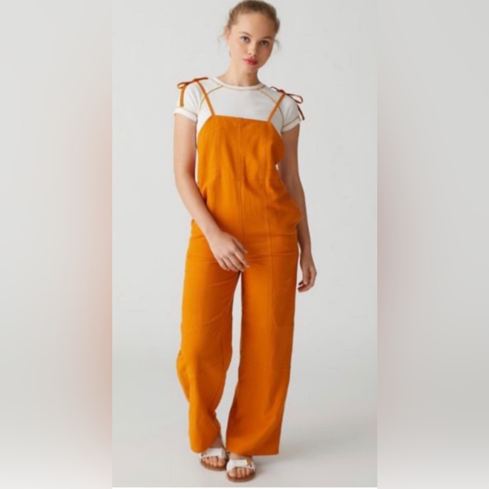 Urban Outfitters jumper XS